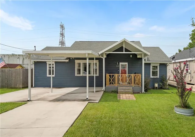 1st image of 5133 Oak Dr, Marrero, LA 70072 | MLS# 2566733