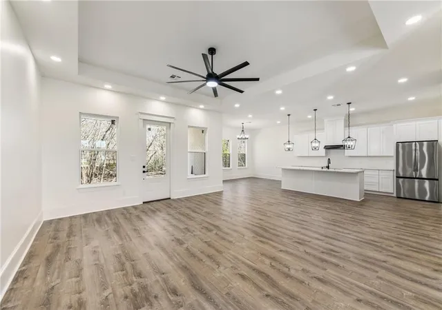 Photo 4 of Single family home for sale at 2211 Harrier Pl, Marrero, LA 70072 | MLS# 2567216 | Listing updated on 2026-08-22
