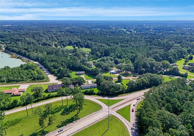Photo 3 of Single family home for sale at 54024 Triola Ln, Independence, LA 70443 | MLS# 2567104 | Listing updated on 2026-08-14