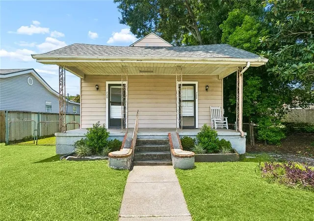 Photo 1 of Multi family home for sale at 720 722 Carrollton Ave, Metairie, LA 70005 | MLS# 2566936 | Listing updated on 2026-09-24