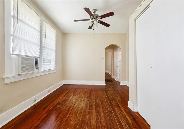 Listing Photo 5 - Condo for sale in building located at 720-722 Carrollton Ave, Metairie, LA 70005