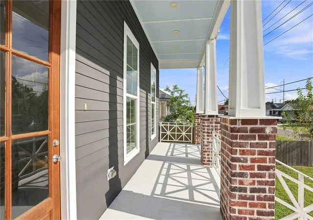 Photo 3 of Single family home for sale at 5114 Eastern St, New Orleans, LA 70122 | MLS# 2566586 | Listing updated on 2026-08-19