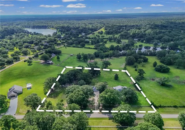 Photo 3 of Single family home for sale at 248 Churchill Downs Dr, Bush, LA 70431 | MLS# 2567206 | Listing updated on 2026-09-27
