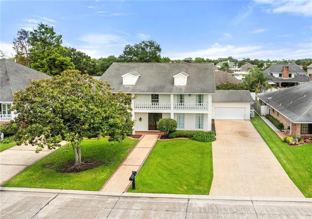 2nd image of 45 Hermitage Dr, Marrero, LA 70072 | MLS# 2567276