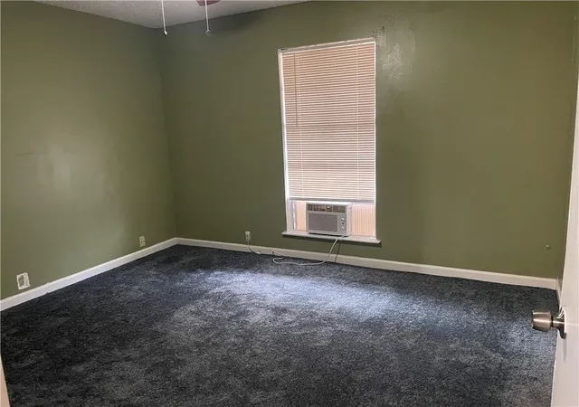 2nd image of 6200 Riverside Dr, Metairie, LA 70003