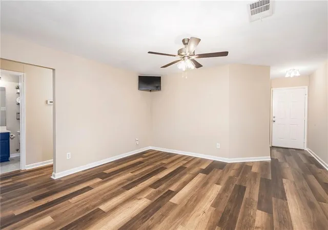 Photo 2 of Sale Pending at 27074 Cabo Cvs Dr, Ponchatoula, LA 70454 | MLS# 2567404 | Listing updated on 2026-08-12