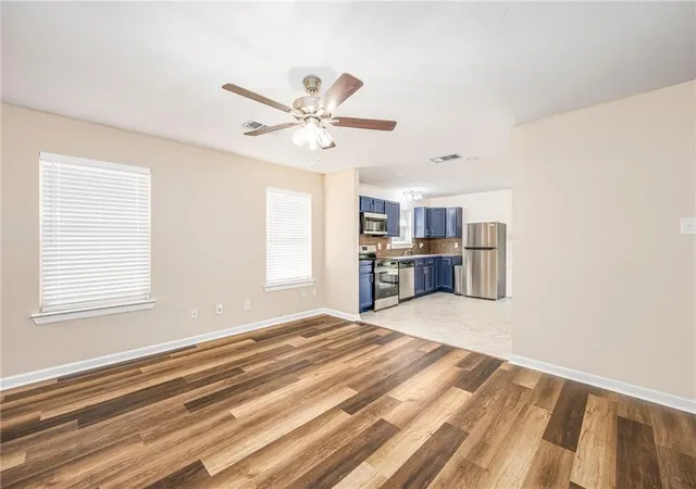 Photo 4 of Sale Pending at 27074 Cabo Cvs Dr, Ponchatoula, LA 70454 | MLS# 2567404 | Listing updated on 2026-08-12