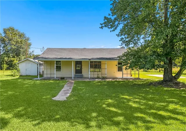 Photo 1 of Sale Pending at 11563 Wardline Rd, Hammond, LA 70401 | MLS# 2567549 | Listing updated on 2026-08-24