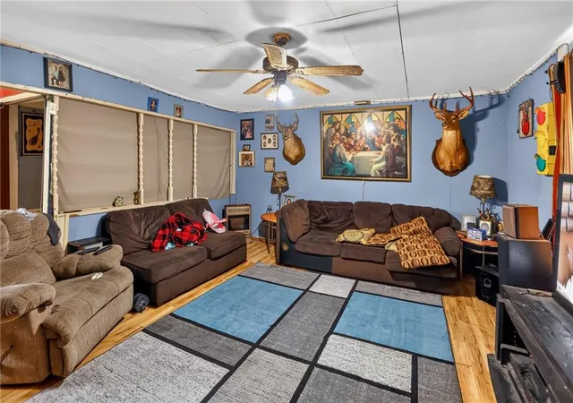 Photo 4 of Single family home for sale at 1723 Ave G, Bogalusa, LA 70427 | MLS# 2567826 | Listing updated on 2026-08-21