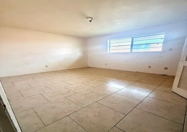 Photo 9 of Single family home for sale at 2212 Delaware Ave, Kenner, LA 70065 | MLS# 2567730 | Listing updated on 2026-08-24
