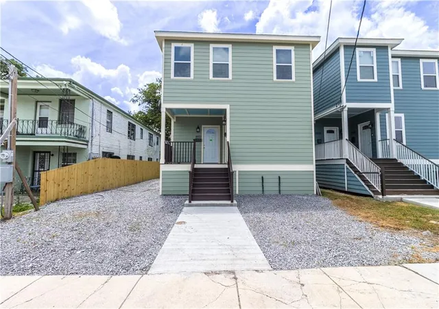 2nd image of 8932 34 Palm St, New Orleans, LA 70118 | MLS# 2567878