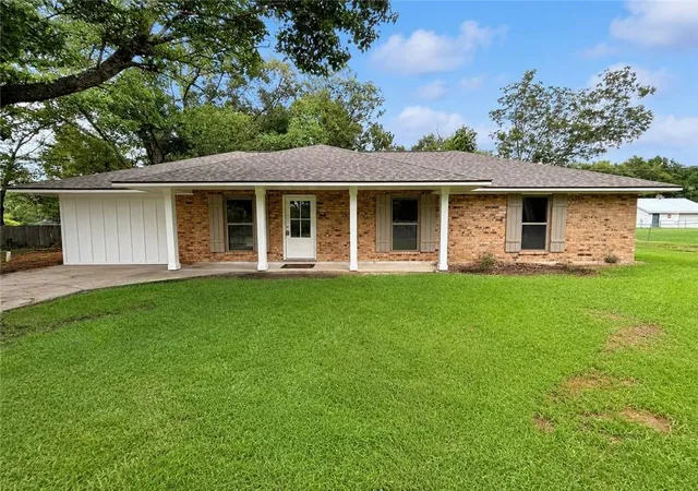 Photo 1 of Single family home for sale at 24433 Marie Ct, Loranger, LA 70446 | MLS# 2566206 | Listing updated on 2026-08-16