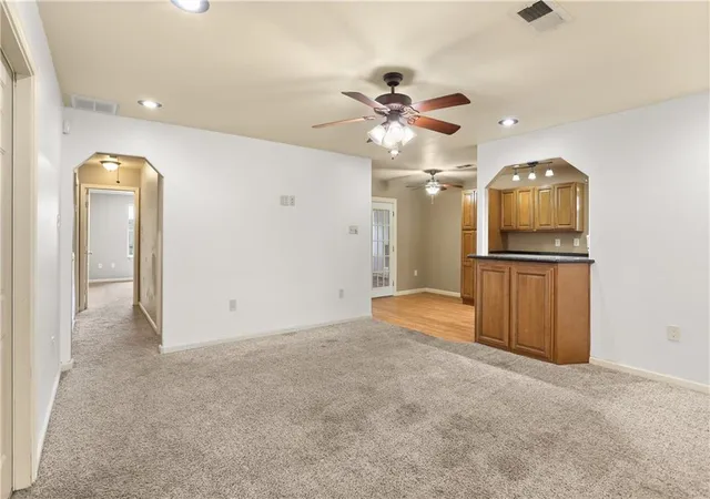 3rd image of 8320 Sabre Dr, Chalmette, LA 70043 | MLS# 2568056