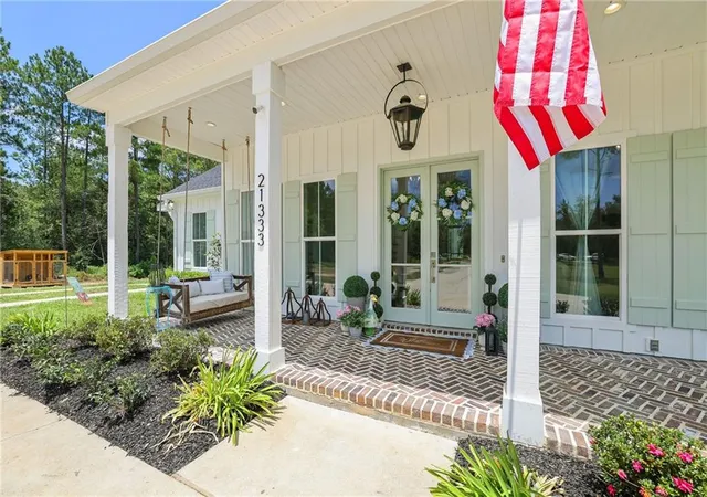 Photo 3 of Single family home for sale at 21333 Clear Crk Rd, Abita Springs, LA 70420 | MLS# 2568266 | Listing updated on 2026-08-17