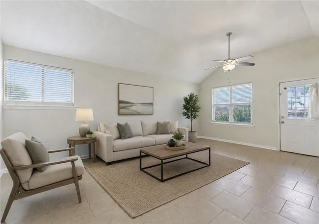Photo 2 of Sale Pending at 100 Winnona Dr, Westwego, LA 70094 | MLS# 2568054 | Listing updated on 2026-08-21