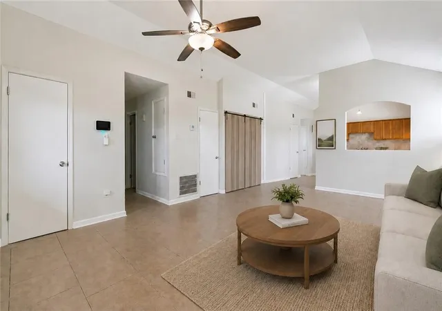 Photo 3 of Sale Pending at 100 Winnona Dr, Westwego, LA 70094 | MLS# 2568054 | Listing updated on 2026-08-21