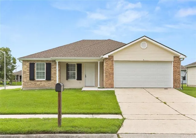 Photo 1 of Single family home for sale at 108 Clifford Ct St, Westwego, LA 70094 | MLS# 2568091 | Listing updated on 2026-08-23