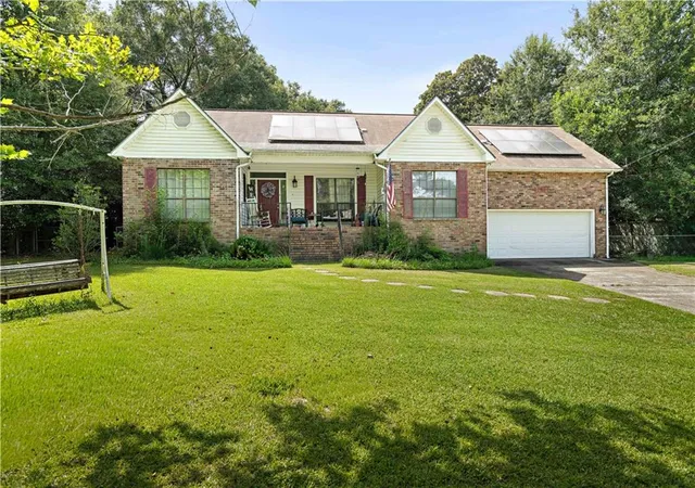 1st image of 217 Camellia Rd, Bogalusa, LA 70427 | MLS# 2568264