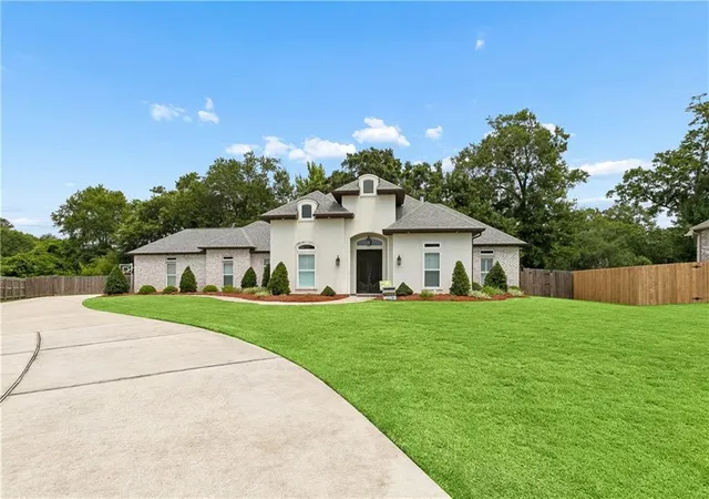 Photo 1 of Single family home for sale at 249 Joshua Loop, Pearl River, LA 70452 | MLS# 2567897 | Listing updated on 2026-08-18