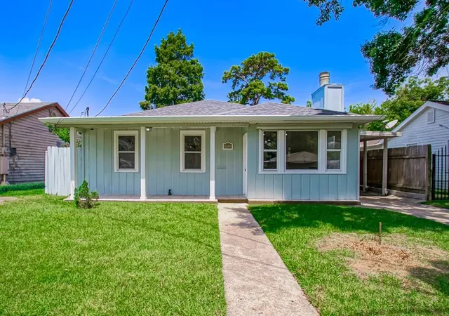 2nd image of 2916 Ivy Pl, Chalmette, LA 70043 | MLS# 2568510