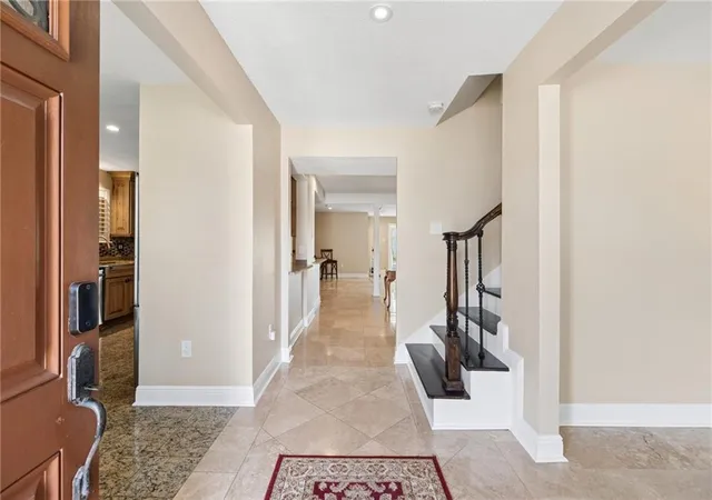 Photo 3 of Single family home for sale at 29 Madera Ct, Kenner, LA 70065 | MLS# 2568484 | Listing updated on 2026-08-17