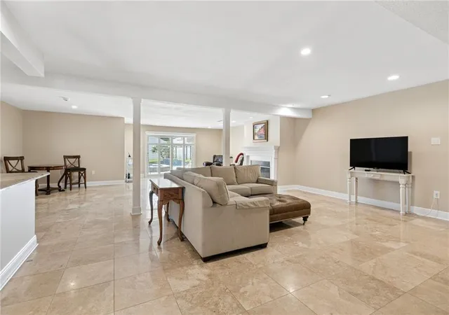 Photo 4 of Single family home for sale at 29 Madera Ct, Kenner, LA 70065 | MLS# 2568484 | Listing updated on 2026-08-17