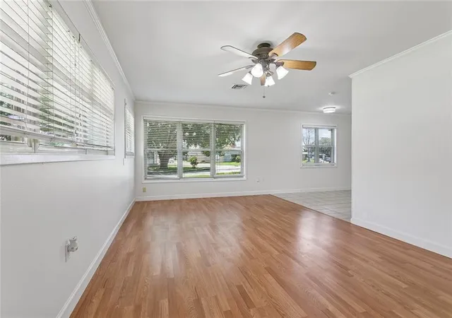 Photo 3 of Single family home for sale at 3000 Green Acres Rd, Metairie, LA 70003 | MLS# 2564921 | Listing updated on 2026-08-23