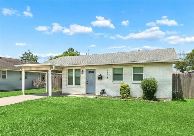 Photo 3 of Single family home for sale at 1536 Redwood Dr, Harvey, LA 70058 | MLS# 2568810 | Listing updated on 2026-10-02