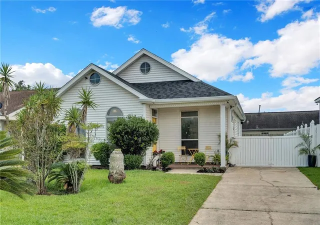 Photo 2 of Single family home for sale at 6703 Patterson Dr, New Orleans, LA 70131 | MLS# 2564721 | Listing updated on 2026-08-18