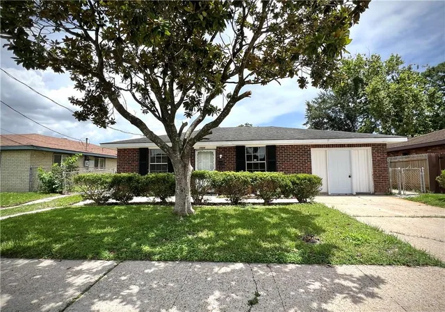 2nd image of 1005 Carmadelle St, Marrero, LA 70072 | MLS# 2568413