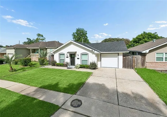 2nd image of 3652 E Loyola Dr, Kenner, LA 70065 | MLS# 2569014