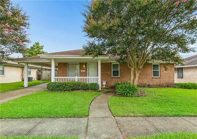 1st image of 404 W Prosper St, Chalmette, LA 70043 | MLS# 2568410