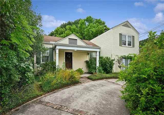 1st image of 52 Oaklawn Dr, Metairie, LA 70005 | MLS# 2569118