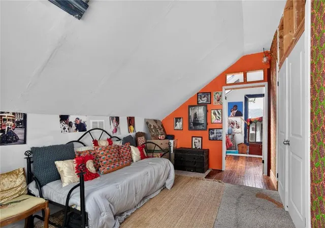 Listing Photo 4 - Condo for sale in building located at 834 36 Josephine St, New Orleans, LA 70130