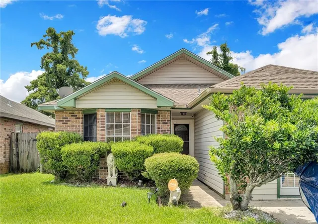 1st image of 2728 Max Dr, Harvey, LA 70058 | MLS# 2569328