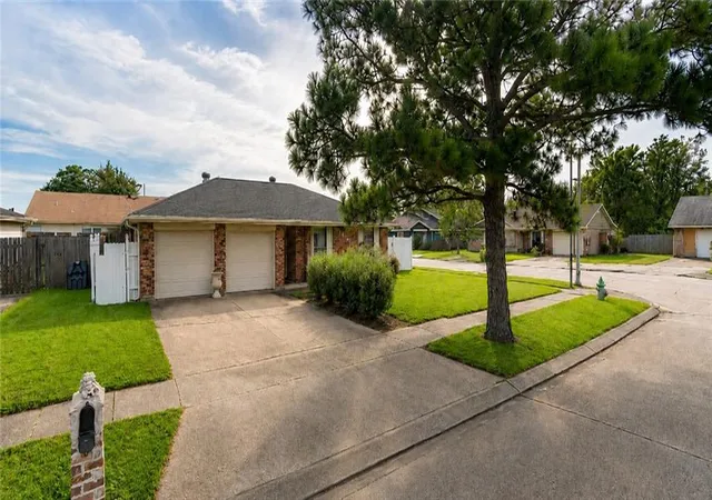 1st image of 1841 Burnley Dr, Marrero, LA 70072 | MLS# 2569324
