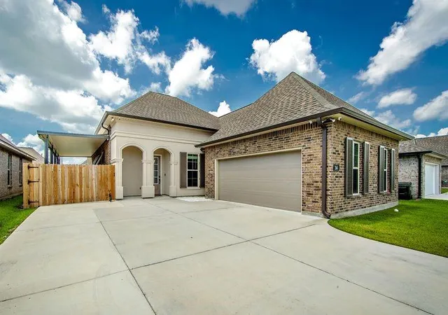 2nd image of 264 Owl Dr, Houma, LA 70364 | MLS# 2568548