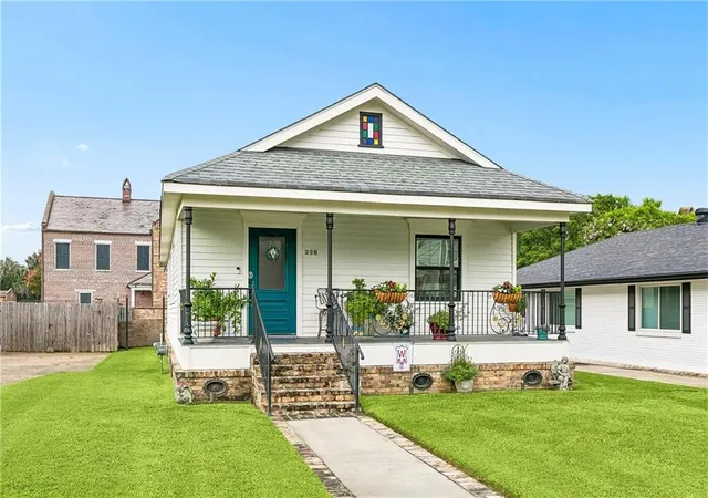 2nd image of 236 Angela St, Arabi, LA 70032 | MLS# 2569418