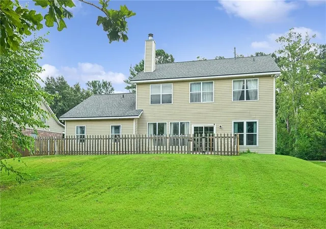 Photo 28 of Single family home for sale at 879 Comanche Dr, Abita Springs, LA 70420 | MLS# 2569495 | Listing updated on 2026-08-25