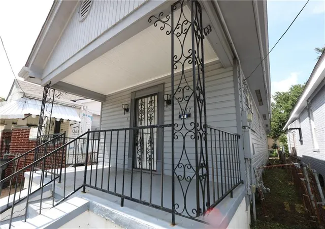 Photo 3 of Single family home for sale at 1977 Law St, New Orleans, LA 70119 | MLS# 2569370 | Listing updated on 2026-08-24