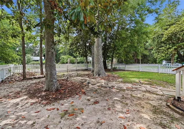 4th image of 338 Depre St, Mandeville, LA 70448 | MLS# 2568501