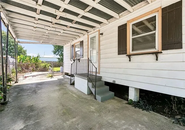 Photo 3 of Land for sale at 1405 Huron Ave, Metairie, LA 70005 | MLS# 2569525 | Listing updated on 2026-08-08