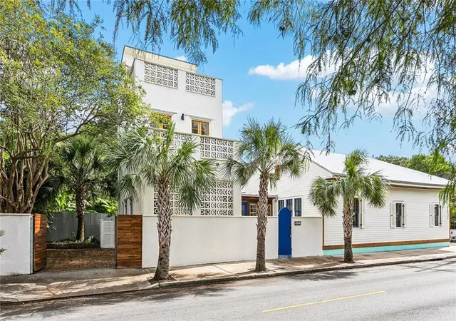3rd image of 3623 Chartres St, New Orleans, LA 70117 | MLS# 2569574