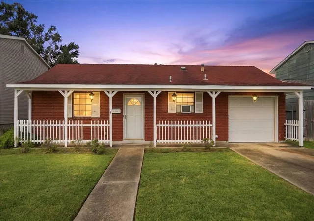 1st image of 1632 Farrington Dr, Marrero, LA 70072 | MLS# 2568695