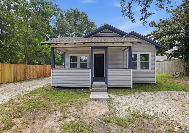 Photo 1 of Single family home for sale at 506 E Church St, Hammond, LA 70401 | MLS# 2569770 | Listing updated on 2026-08-12