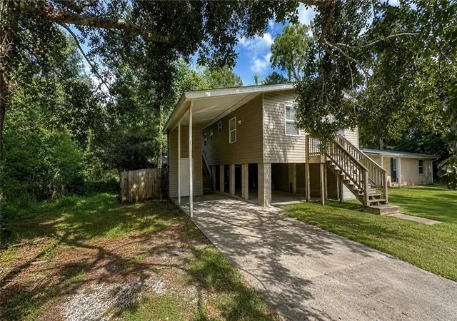 Photo 2 of Single family home for sale at 2074 6th Street, Slidell, LA 70458 | MLS# 2569211 | Listing updated on 2026-08-24