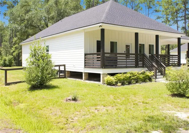 2nd image of 23060 Carter St, Mandeville, LA 70471 | MLS# 2569799