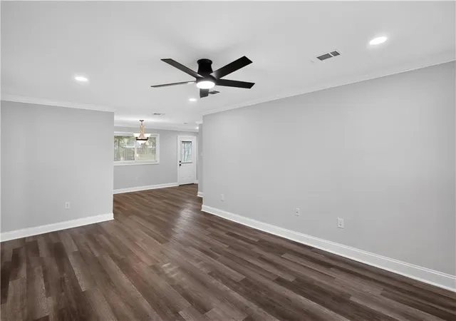 3rd image of 3271 Presidential Dr, Kenner, LA 70065 | MLS# 2569730