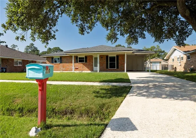 Photo 2 of Sale Pending at 310 Dover St, Slidell, LA 70458 | MLS# 2565649 | Listing updated on 2026-08-13