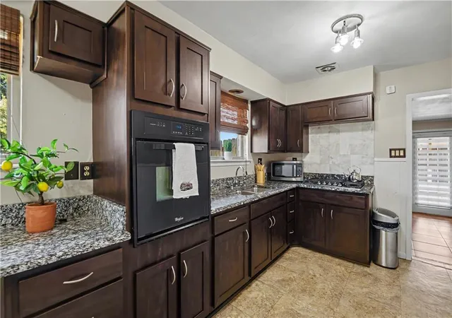 Photo 4 of Single family home for sale at 1157 Hesper Ave, Metairie, LA 70005 | MLS# 2568905 | Listing updated on 2026-08-22